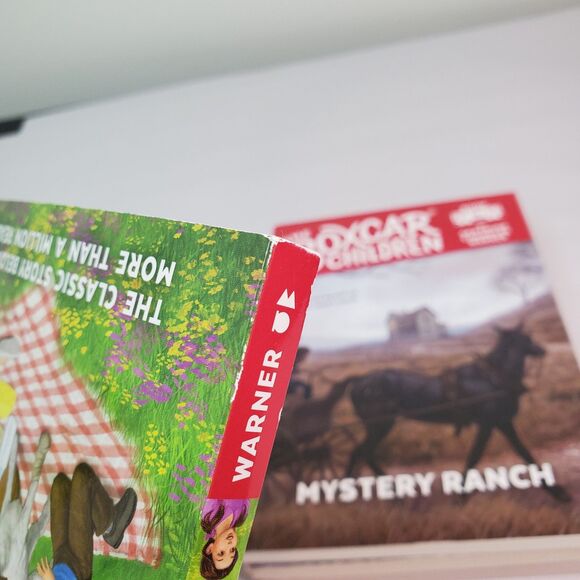 The Boxcar Children #1, 4, 6, GA4 - Lot of 4 Paperback Books Mixed Publishers - Picture 10 of 16